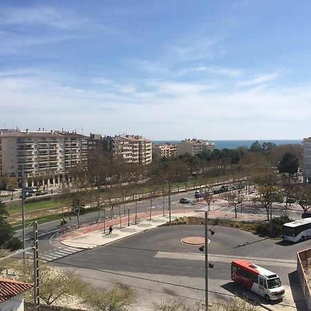 Apartment Verge De Montserrat Кембрилс Екстериор снимка
