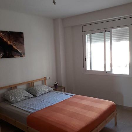 Apartment Verge De Montserrat Кембрилс Екстериор снимка