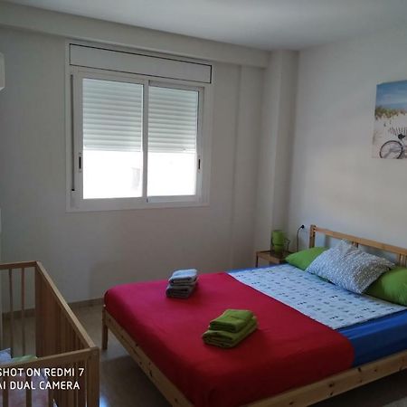 Apartment Verge De Montserrat Кембрилс Екстериор снимка
