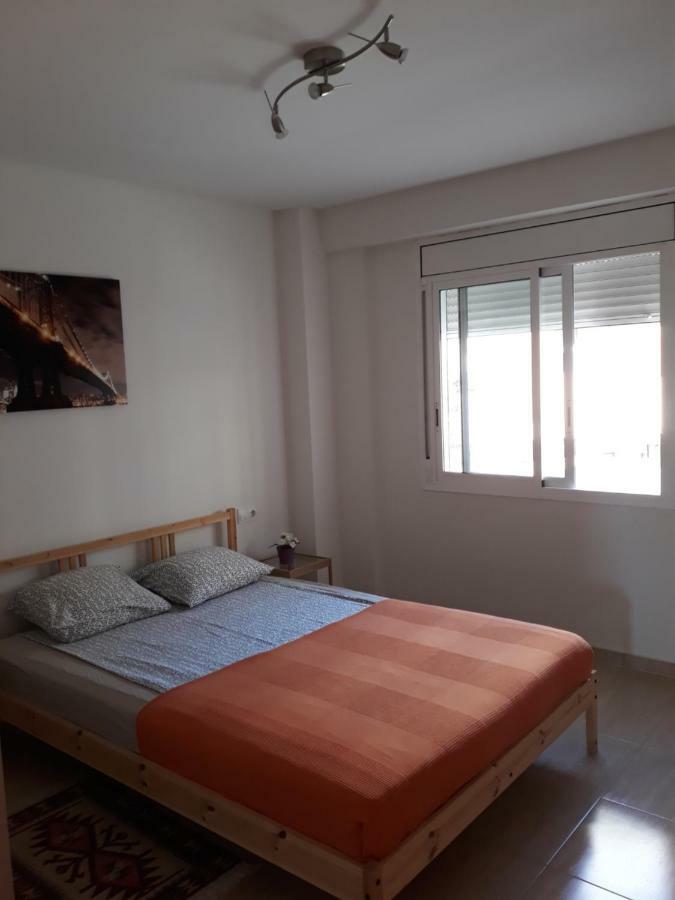 Apartment Verge De Montserrat Кембрилс Екстериор снимка