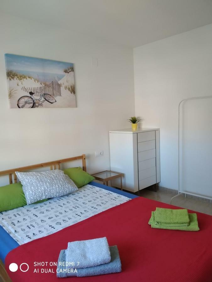 Apartment Verge De Montserrat Кембрилс Екстериор снимка